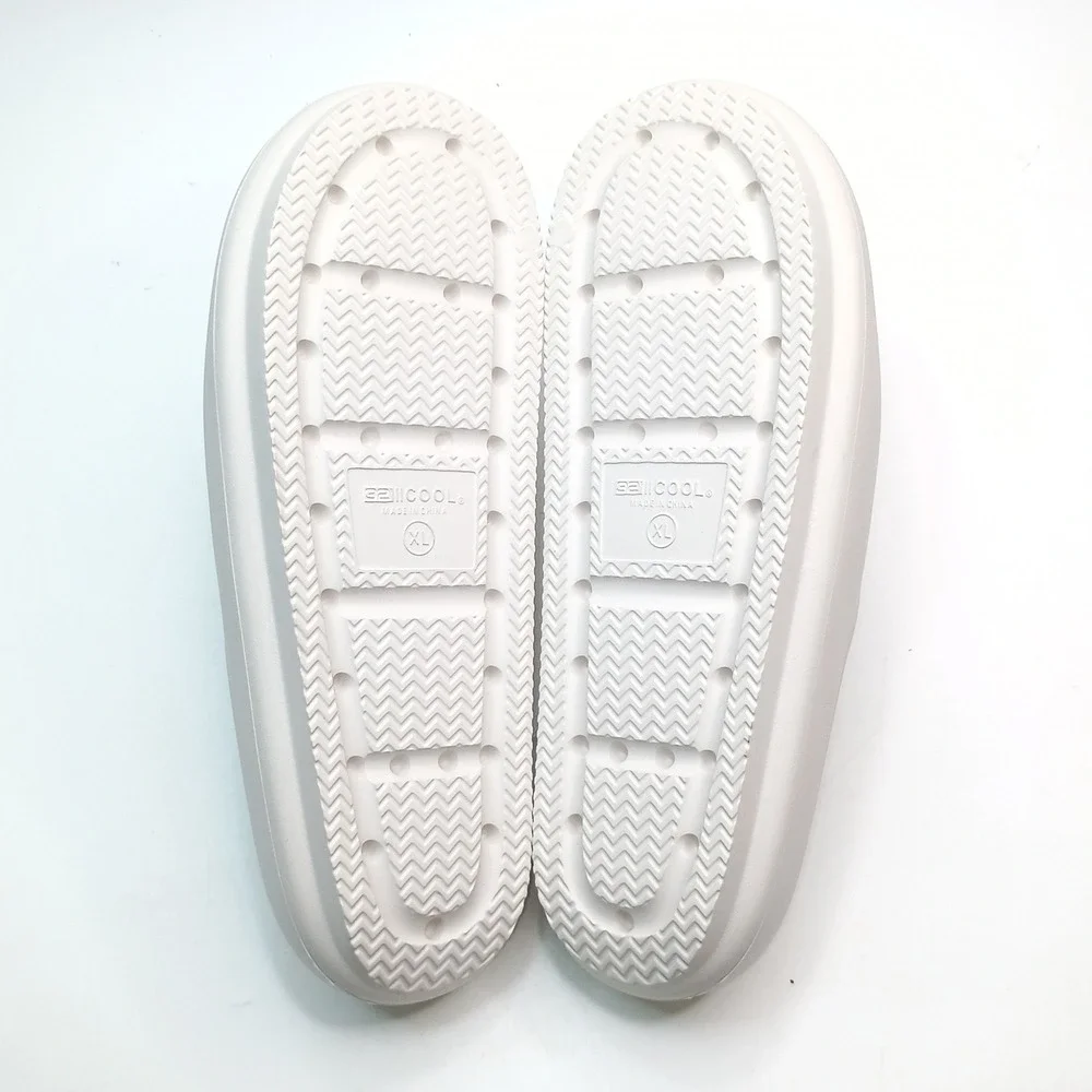 32 Degrees Cushion Slide Men Size 9-10 White Lightweight EVA Foam Sandals